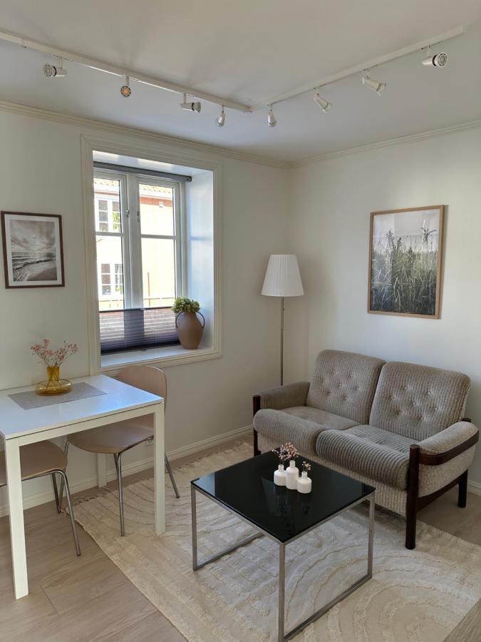 Cosy 2-Rooms Apartment In The City Center Tromsø Extérieur photo